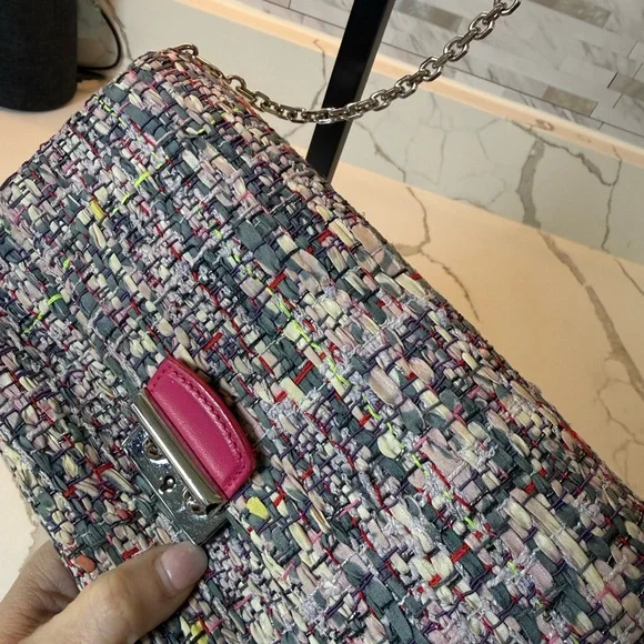 Christian Dior Limited Edition Tweed Miss Dior Clutch - Picture 9 of 16